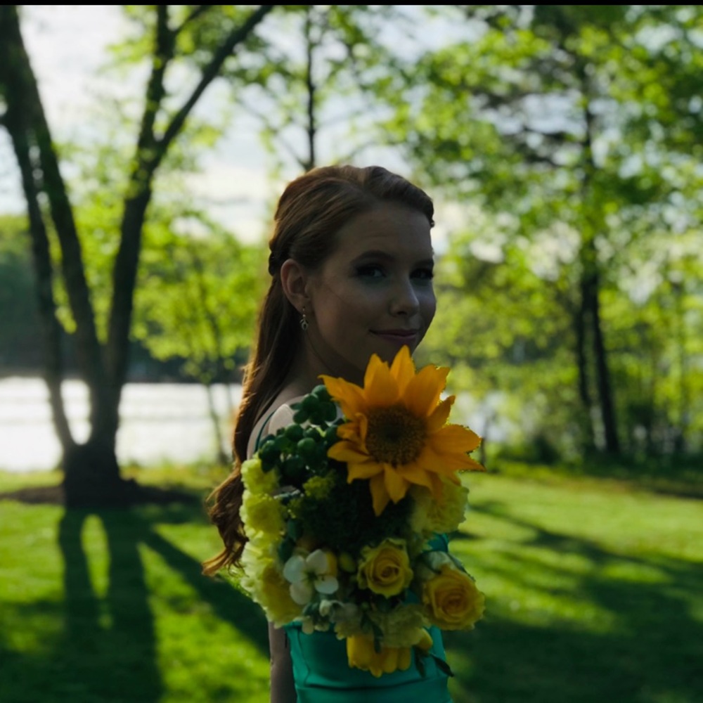 Meet your Posher, Kayla